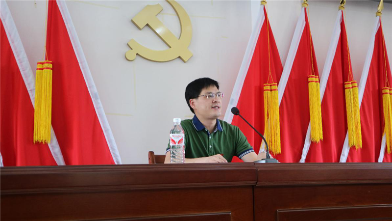 施東毅上微黨課，攝影：陳俊海.png