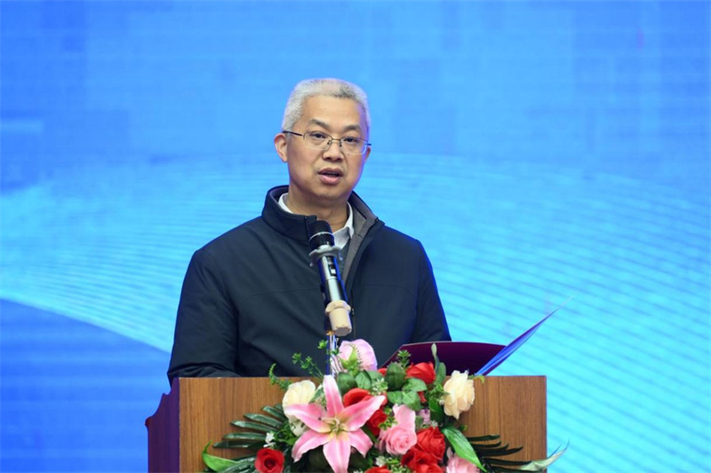 廣西師范大學(xué)黨委常委、副校長湯志華致辭.jpg