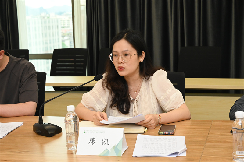 團委書記廖凱講話.jpg