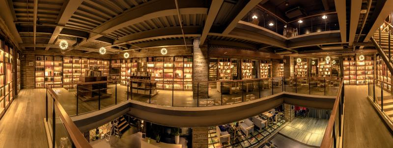 獨(dú)秀書房·育才店外景。黃珊虎 攝_副本.jpg