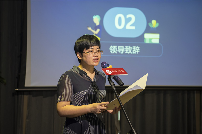 桂林市七星區(qū)委常委、宣傳部部長(zhǎng)、副區(qū)長(zhǎng)王海燕致辭（攝影：李顯楊）.jpg